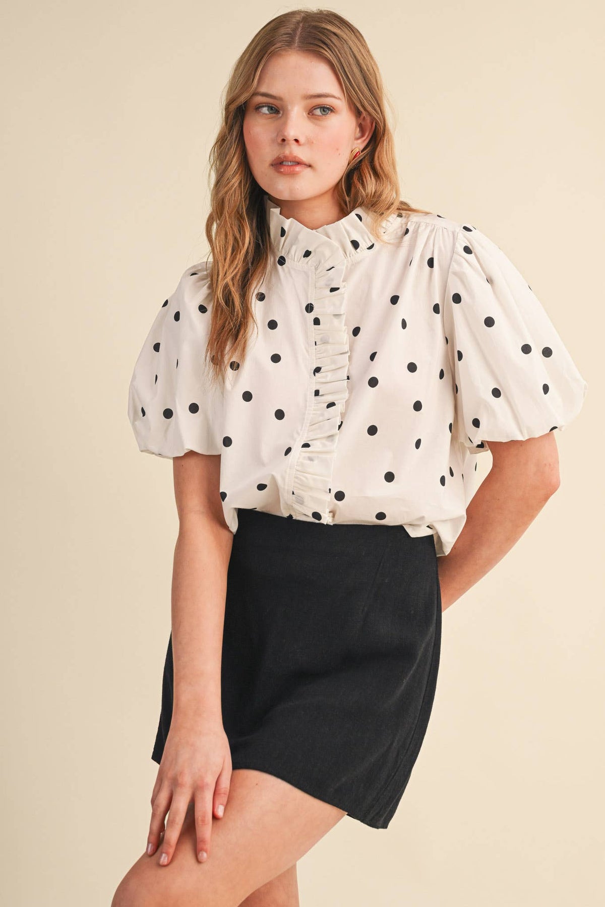 POLKA DOT RUFFLED BUTTON DOWN TOP