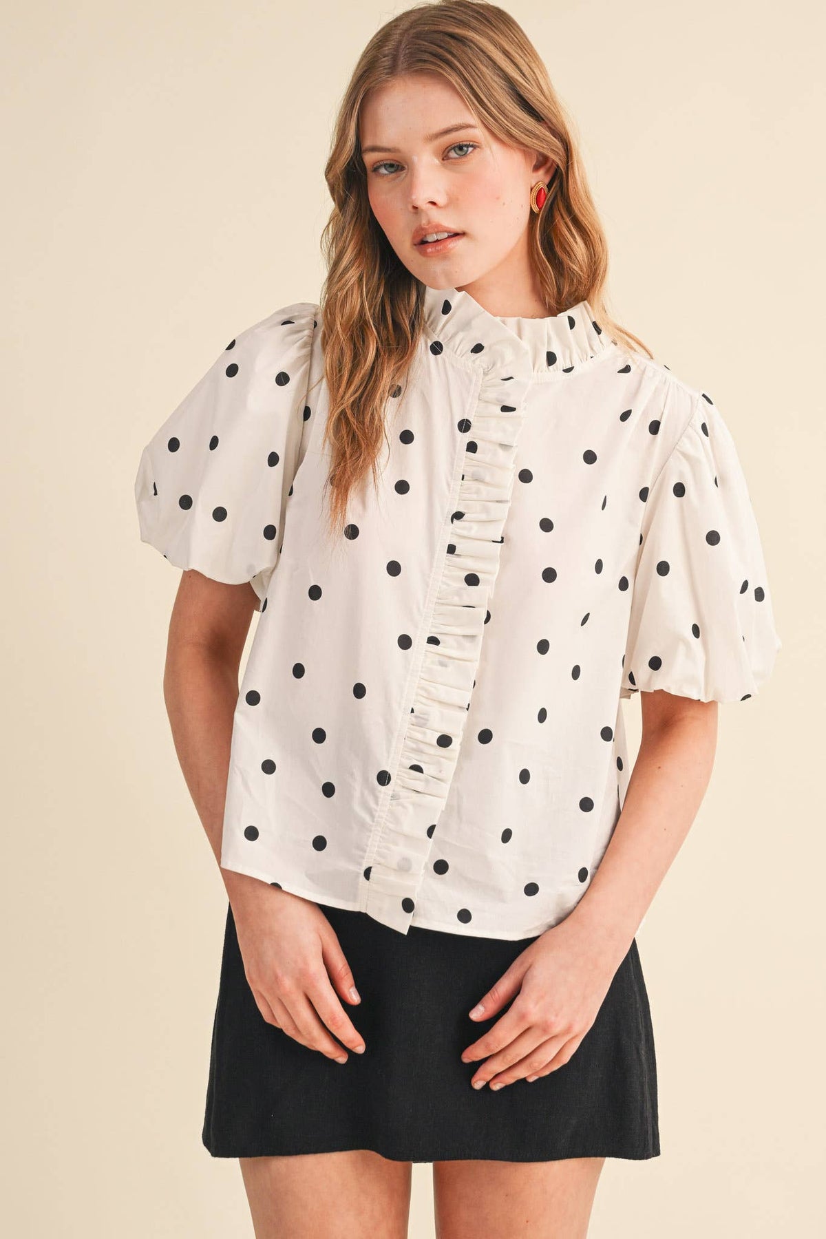 POLKA DOT RUFFLED BUTTON DOWN TOP