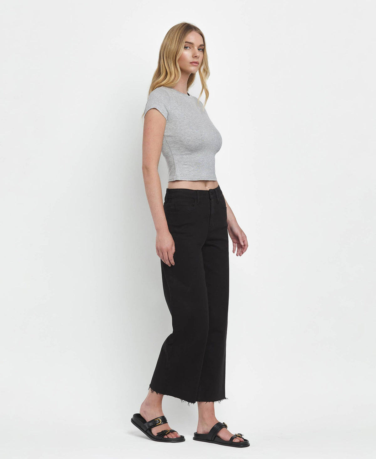 HIGH RISE BLACK CROP WIDE LEG JEANS Black / 30